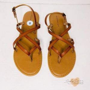 🍂Madden Girl Flat Sandals 🍂